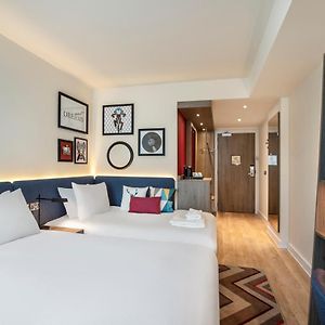 Queen Room Mobility Access